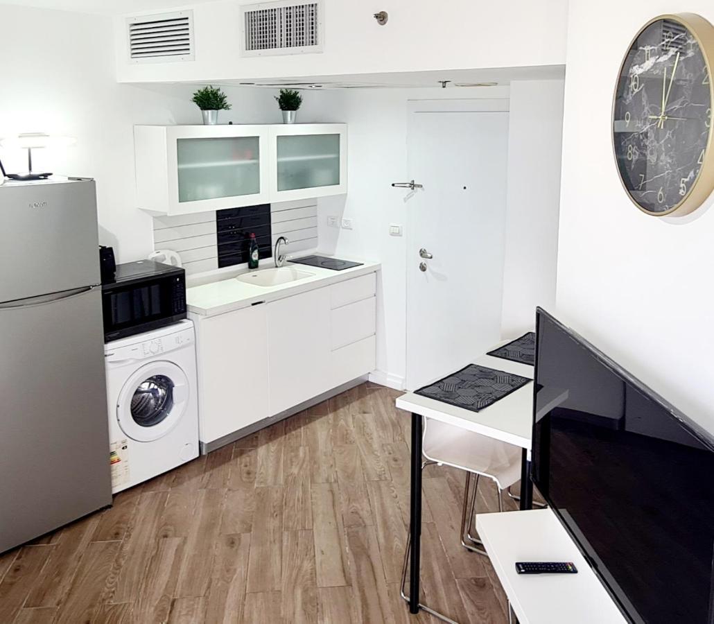 Go To Apartments In Leonardo Bat Yam Eksteriør bilde